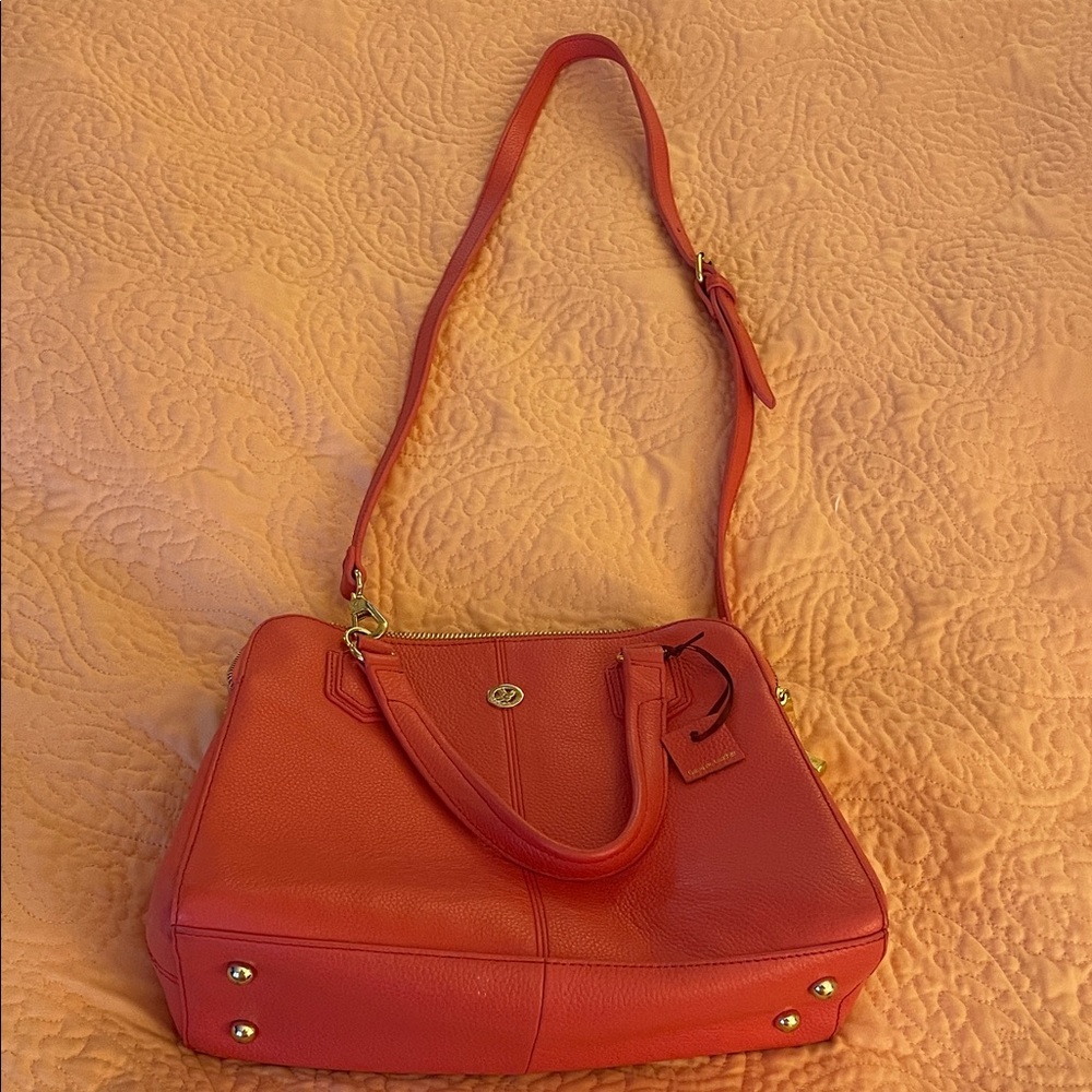 Ora Delphine Elegant Pink Leather Handbag